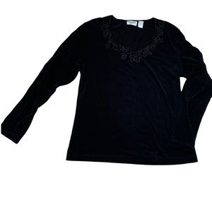 CHICO’S Traveler Black Floral Eyelet Embroidered Neckline Long Sleeve